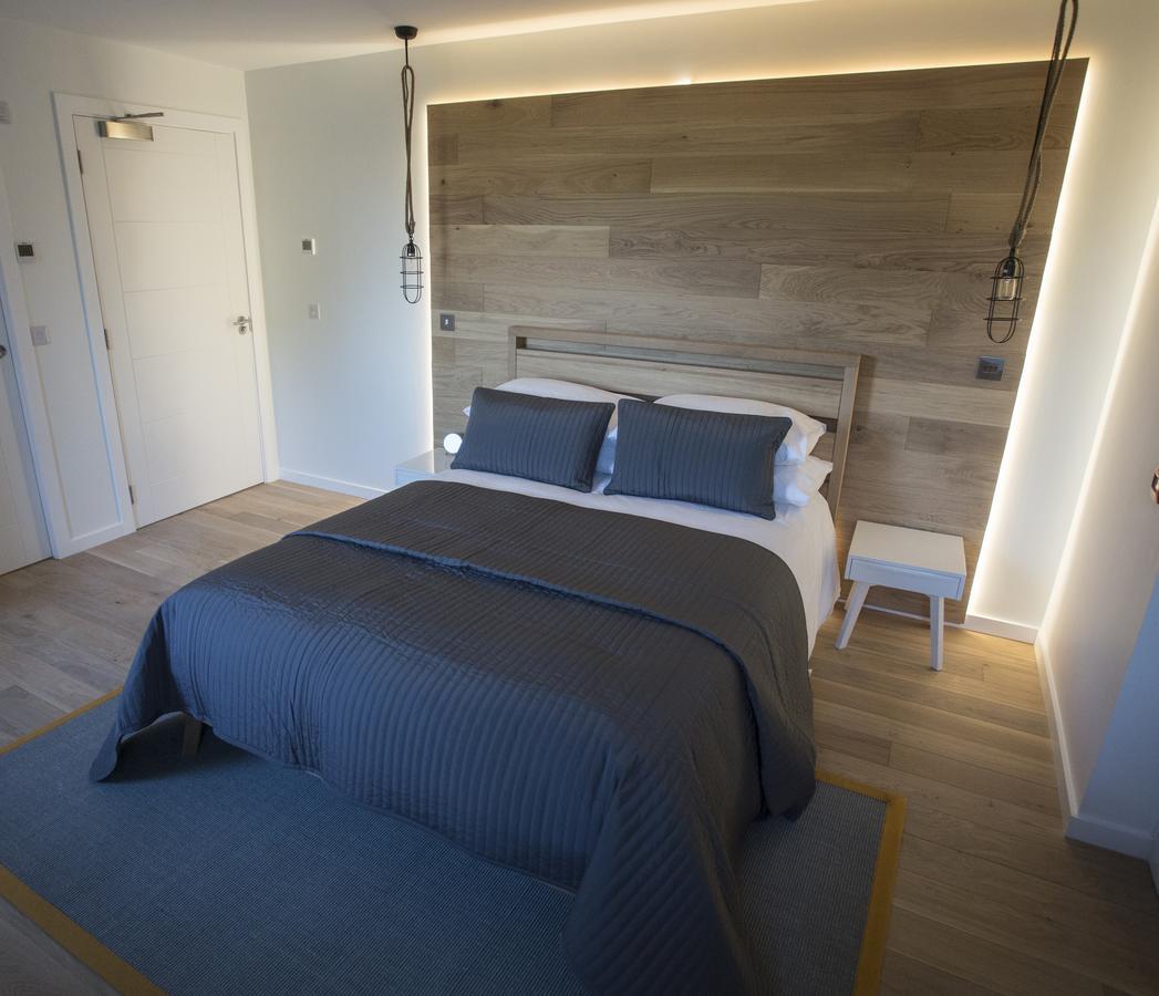 Byde Guesthouse Westhill Ngoại thất bức ảnh